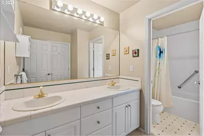 9930 SW Lumbee Ln, Tualatin, OR 97062 - Photo 21