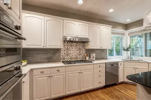 9930 SW Lumbee Ln, Tualatin, OR 97062 - Photo 9