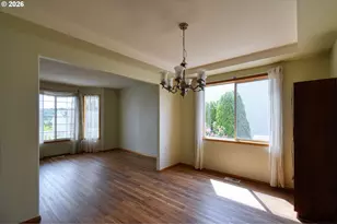 15315 SE Ogden Dr, Portland, OR 97236 - Photo 5