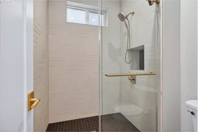 1864 SW Dickinson Ln, Portland, OR 97219 - Photo 43