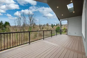 1864 SW Dickinson Ln, Portland, OR 97219 - Photo 33