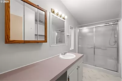 835 SE 1st Ave #64, Canby, OR 97013 - Photo 27