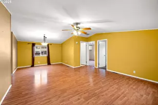 835 SE 1st Ave, Canby, OR 97013 - Photo 9