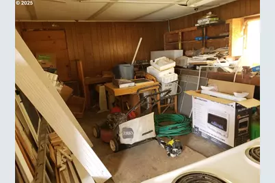 205 W Adams St, Huntington, OR 97907 - Photo 31