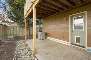 10999 Southwest Sage Terrace, Portland, OR 97223 - Photo 23