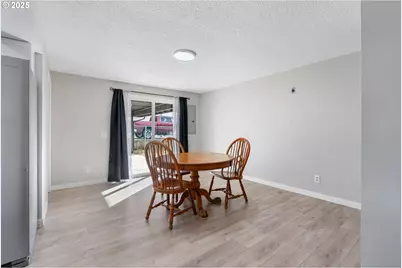 310 W Broadway St, Goldendale, WA 98620 - Photo 7