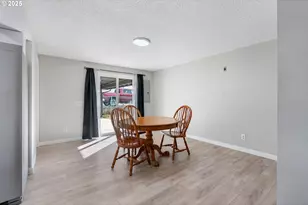 310 W Broadway St, Goldendale, WA 98620 - Photo 7