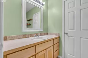 35419 Helen's Way, Saint Helens, OR 97051 - Photo 25