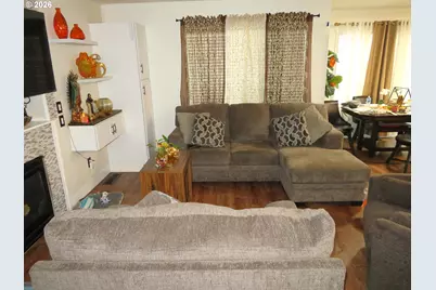 17548 SW Parkway Ct, Sherwood, OR 97140 - Photo 9