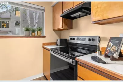 9912 SW Trapper Ter, Beaverton, OR 97008 - Photo 7
