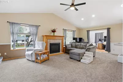 105 Toliver Rd, Molalla, OR 97038 - Photo 5