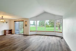 2135 Country Club Terrace, Woodburn, OR 97071 - Photo 7