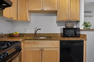 1205 SW Cardinell Dr, Portland, OR 97201 - Photo 13