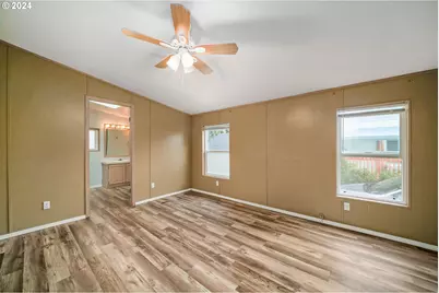 835 SE 1st Ave #14, Canby, OR 97013 - Photo 13