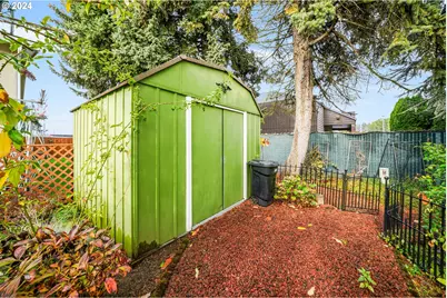 835 SE 1st Ave #14, Canby, OR 97013 - Photo 23