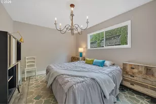 1015 SW Bertha Blvd, Portland, OR 97219 - Photo 13