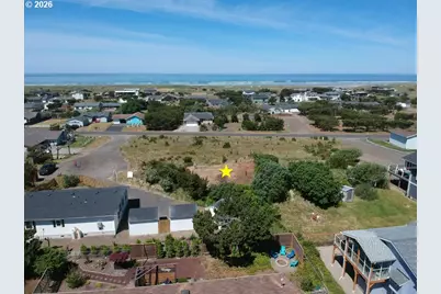 807 346th Pl, Ocean Park, WA 98640 - Photo 1