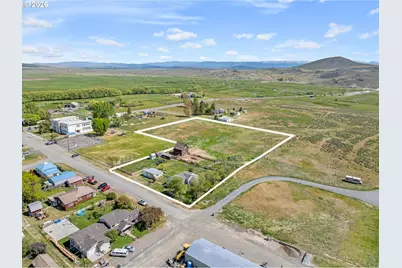 710 School St, Haines, OR 97833 - Photo 13