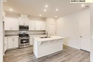 11306 NW 317th Ave, North Plains, OR 97133 - Photo 5