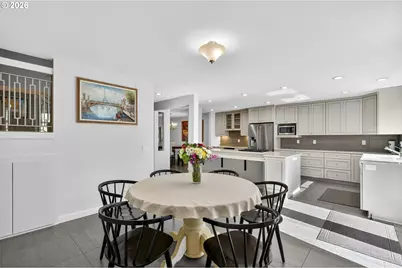 1908 Bonniebrae Dr, Lake Oswego, OR 97034 - Photo 19