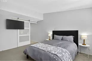 1908 Bonniebrae Dr, Lake Oswego, OR 97034 - Photo 25