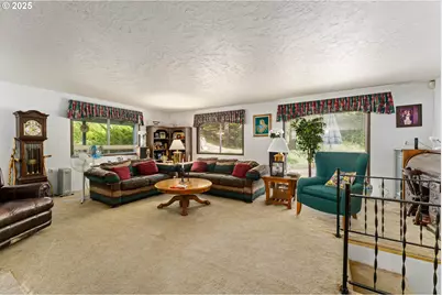 1871 McCullough Creek Rd, Glendale, OR 97442 - Photo 37