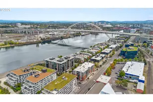1830 NW Riverscape St, Portland, OR 97209 - Photo 3