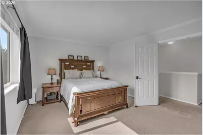2550 Edgewater Dr, Woodburn, OR 97071 - Photo 17