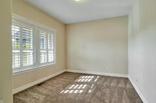 773 Tukwila Dr, Woodburn, OR 97071 - Photo 5