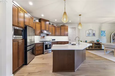 2575 Crescent Ave, Eugene, OR 97408 - Photo 15