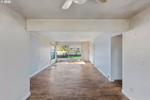 1015 Franklin Ave, Bandon, OR 97411 - Photo 3