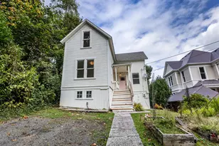 3724 Grand Ave, Astoria, OR 97103 - Photo 1