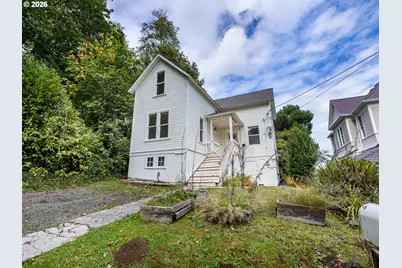 3724 Grand Ave, Astoria, OR 97103 - Photo 1