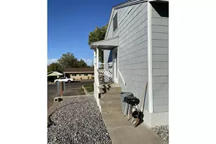 204 SE 12th St, College Place, WA 99324 - Photo 13