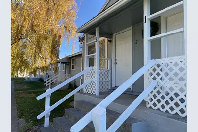 204 SE 12th St, College Place, WA 99324 - Photo 3