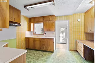 1870 S 1st St, Hermiston, OR 97838 - Photo 25