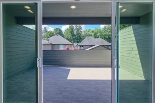 13290 SW Bradley Ln, King City, OR 97224 - Photo 11