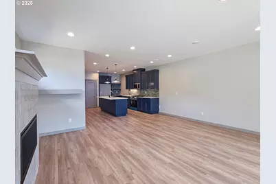 13290 SW Bradley Ln, King City, OR 97224 - Photo 13