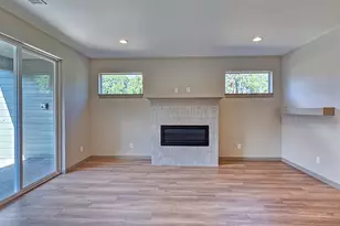 13290 SW Bradley Ln, King City, OR 97224 - Photo 9