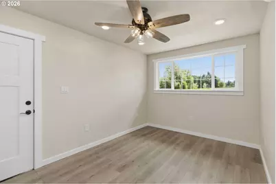204 Conger Rd, Castle Rock, WA 98611 - Photo 17
