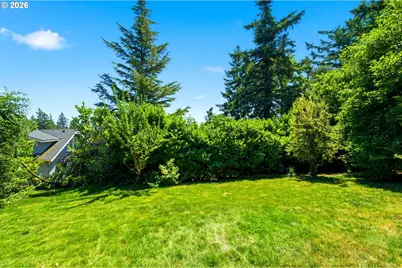 3810 SW Grover St, Portland, OR 97221 - Photo 39