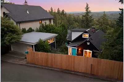 3810 SW Grover St, Portland, OR 97221 - Photo 1
