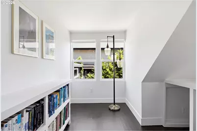 3810 SW Grover St, Portland, OR 97221 - Photo 23