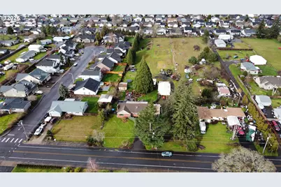 829 Toliver Rd, Molalla, OR 97038 - Photo 7