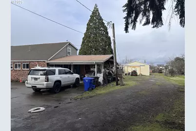 829 Toliver Rd, Molalla, OR 97038 - Photo 3