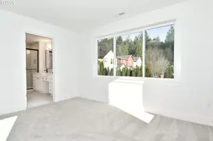 5622 SE 142nd Pl, Portland, OR 97236 - Photo 21