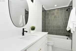 5622 SE 142nd Pl, Portland, OR 97236 - Photo 25