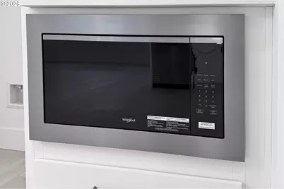 5622 SE 142nd Pl, Portland, OR 97236 - Photo 13