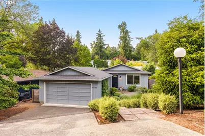 4743 SW Seymour Ct, Portland, OR 97221 - Photo 1
