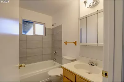 3414 Columbia View Dr, The Dalles, OR 97058 - Photo 9